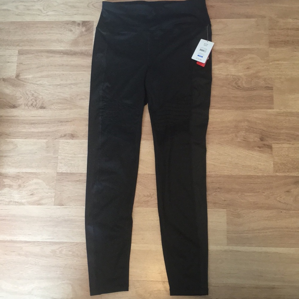 Cutout leggings